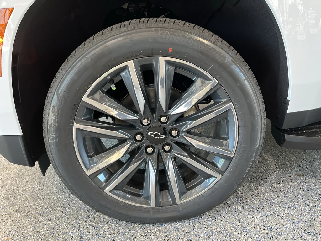 New 2026 Summit White Chevrolet LS image 35