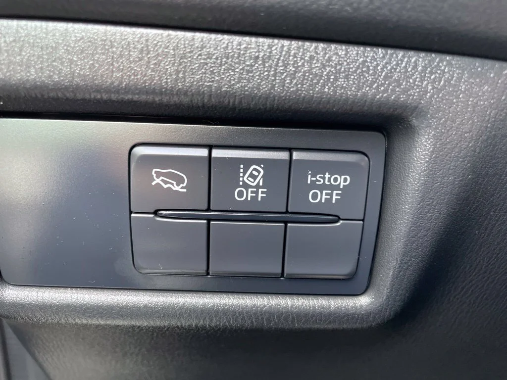 Certified Used 2024 White Mazda 2.5 S Select Package image 21