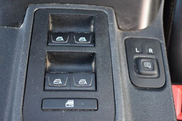 Used 2022 Gray Ford Badlands image 32