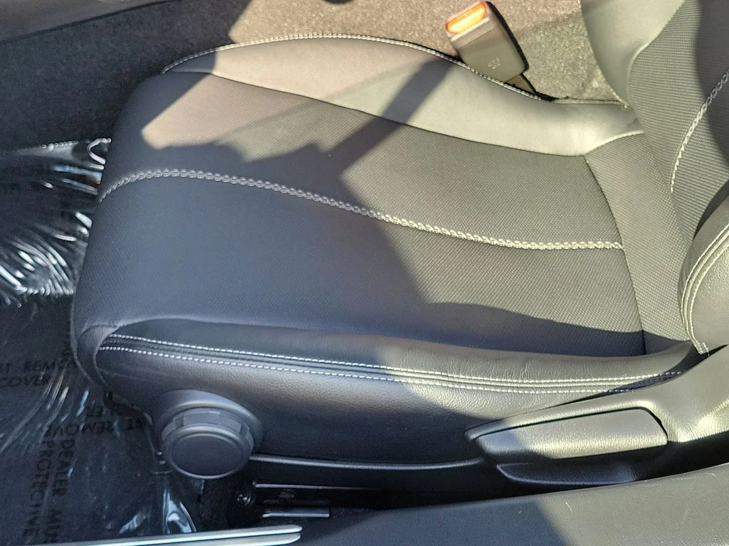 Certified Used 2023 Machine Gray Mazda Grand Touring image 17