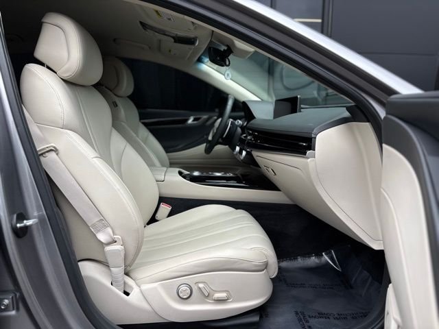 Used 2021 Silver Genesis 2.5T image 46