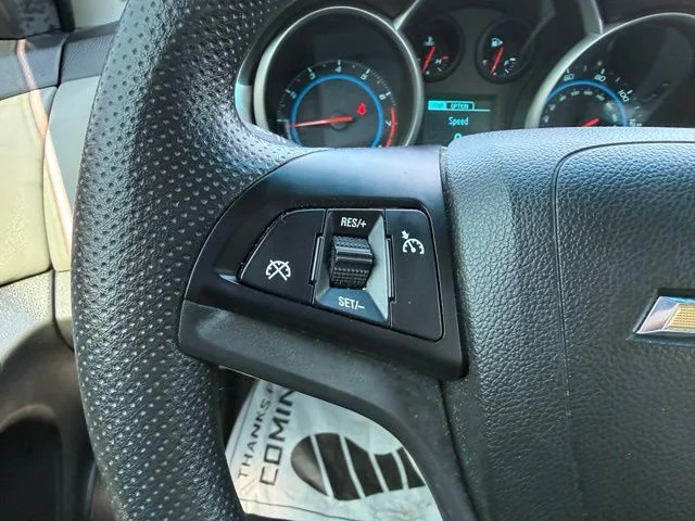 Used 2015 Tungsten Metallic Chevrolet 1LT image 21