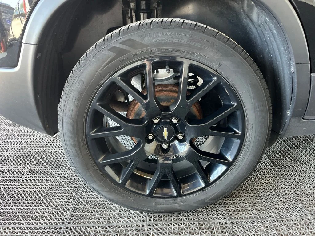 Used 2021 Black Chevrolet LT image 22