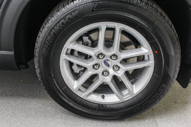 New 2027 Agate Black Metallic Ford Active image 25