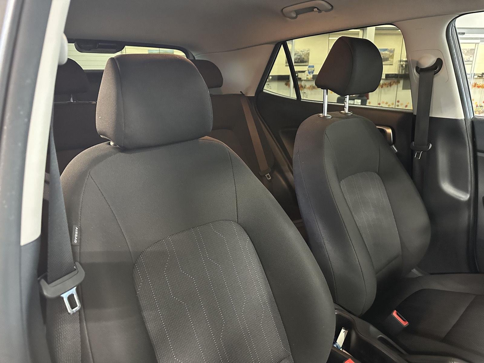 Certified Used 2022 Galactic Gray Hyundai SE image 19