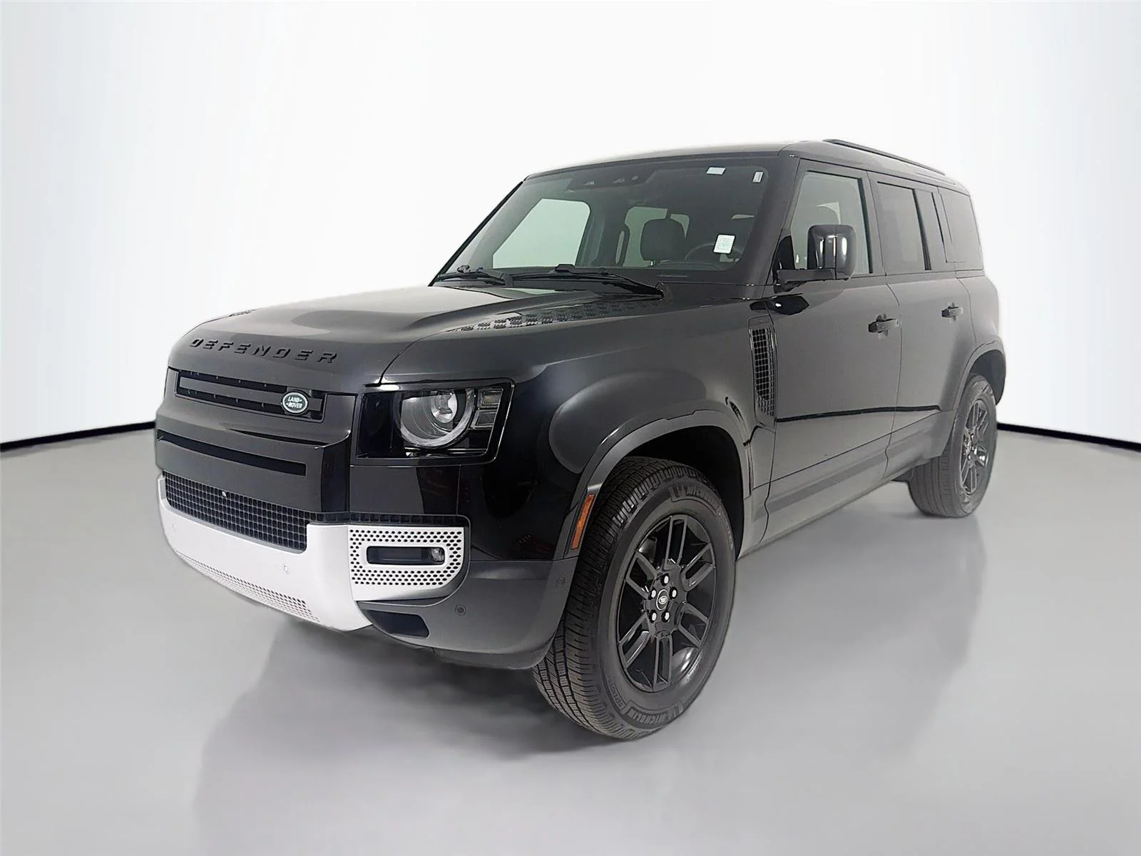 2025 Land Rover Defender S
