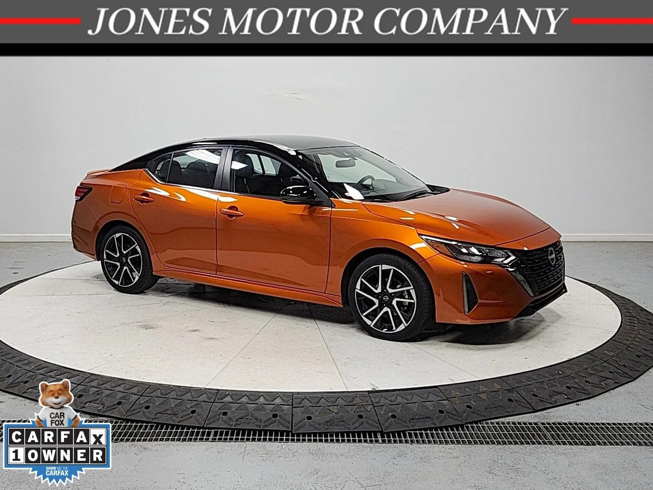Used 2025 Orange Nissan SR image 1