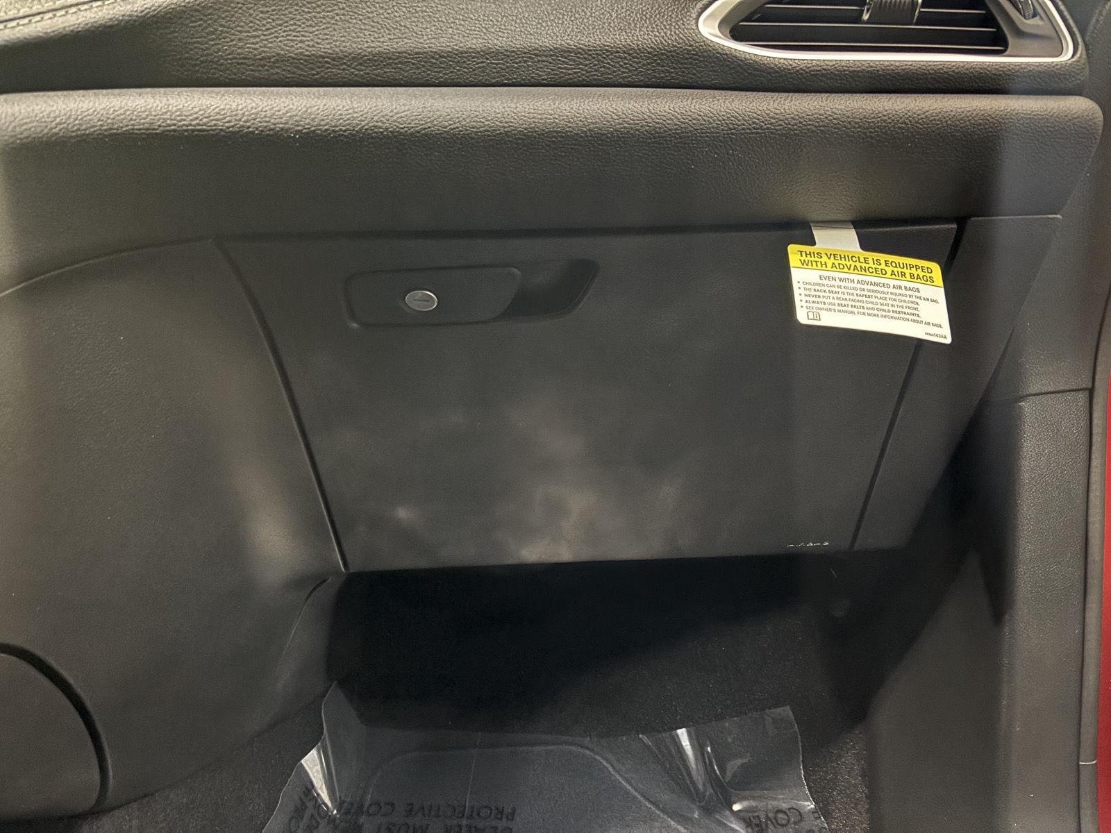 2026 Chrysler Pacifica Select - Photo 23