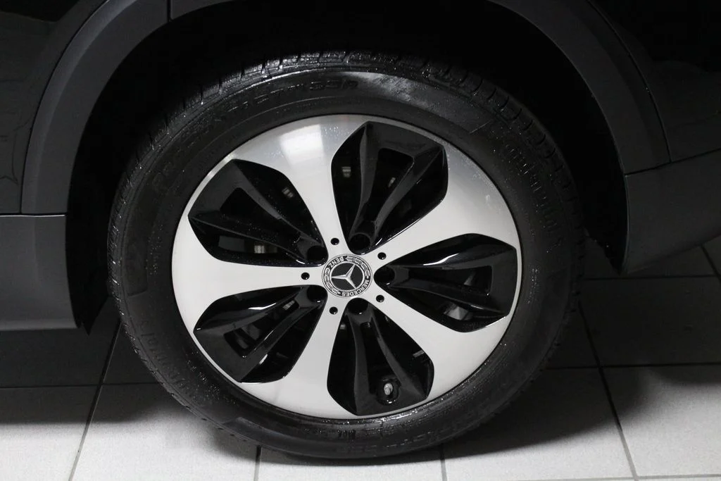 Certified Used 2026 Black Mercedes-Benz GLB 250 image 9