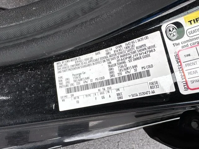 Used 2015 Black Ford SE image 10
