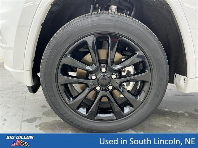 Used 2021 Bright White Clearcoat Jeep Laredo X image 18