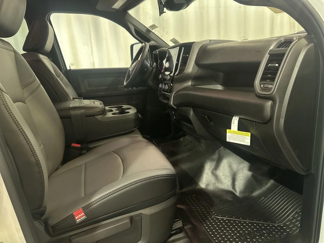 2026 RAM 3500 Tradesman - Photo 14
