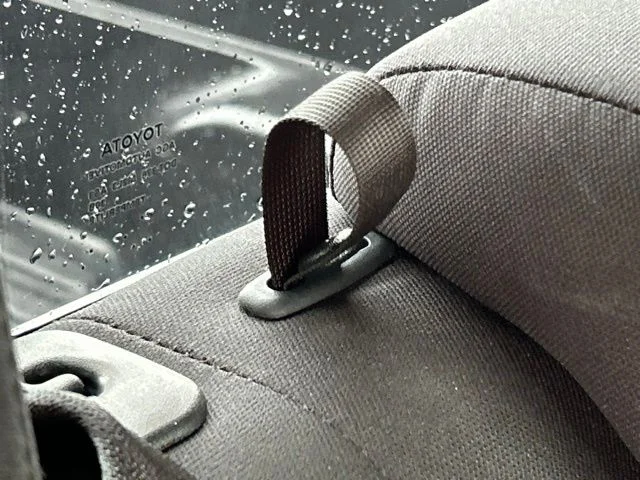 Used 2022 White Toyota SR5 image 41