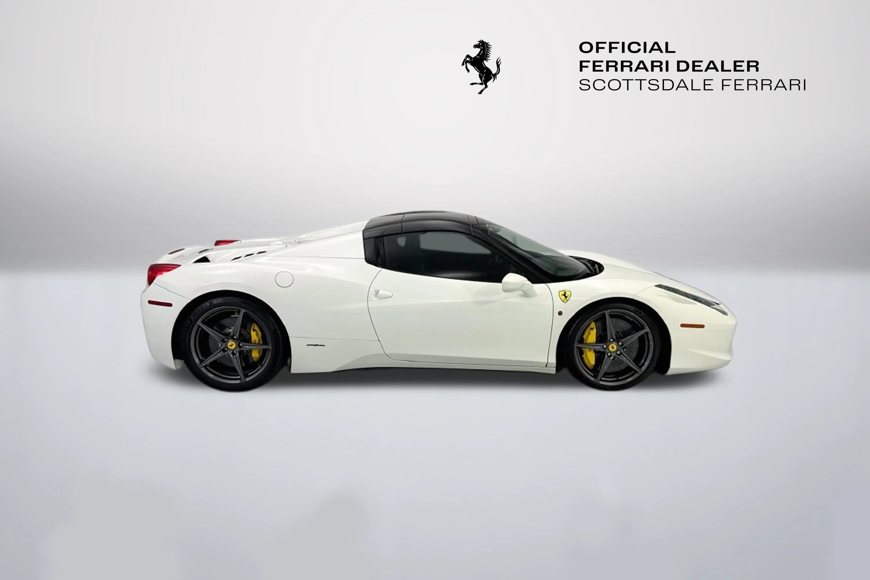 Used 2014 Bianco Avus Ferrari Base image 11