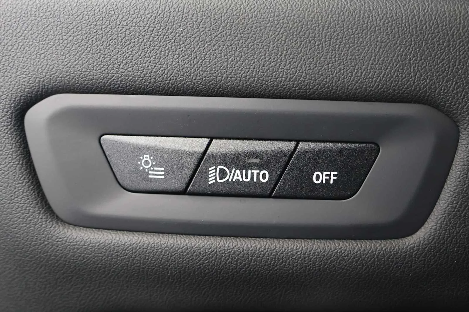 Certified Used 2024 Brooklyn Grey Metallic BMW xDrive40i image 24