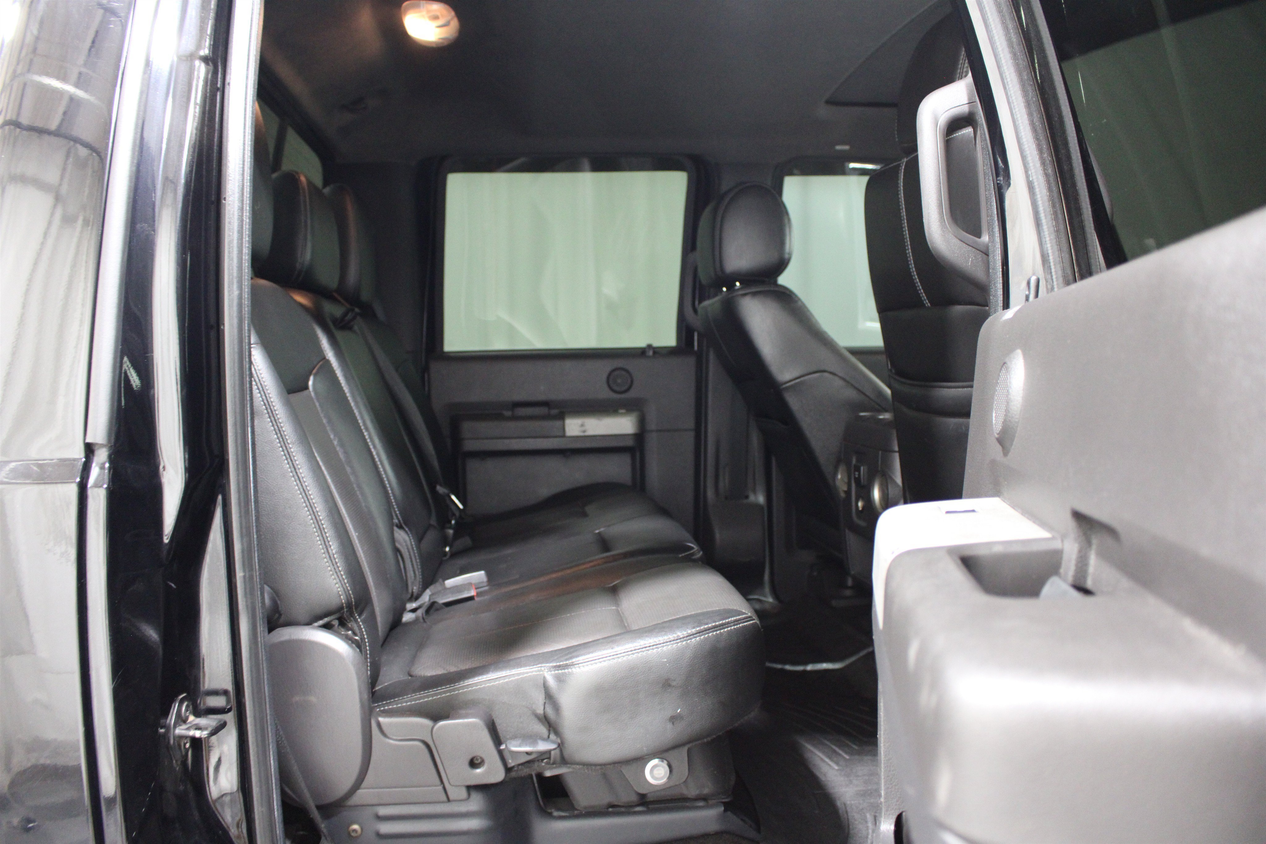 Used 2016 Shadow Black Ford Lariat image 18