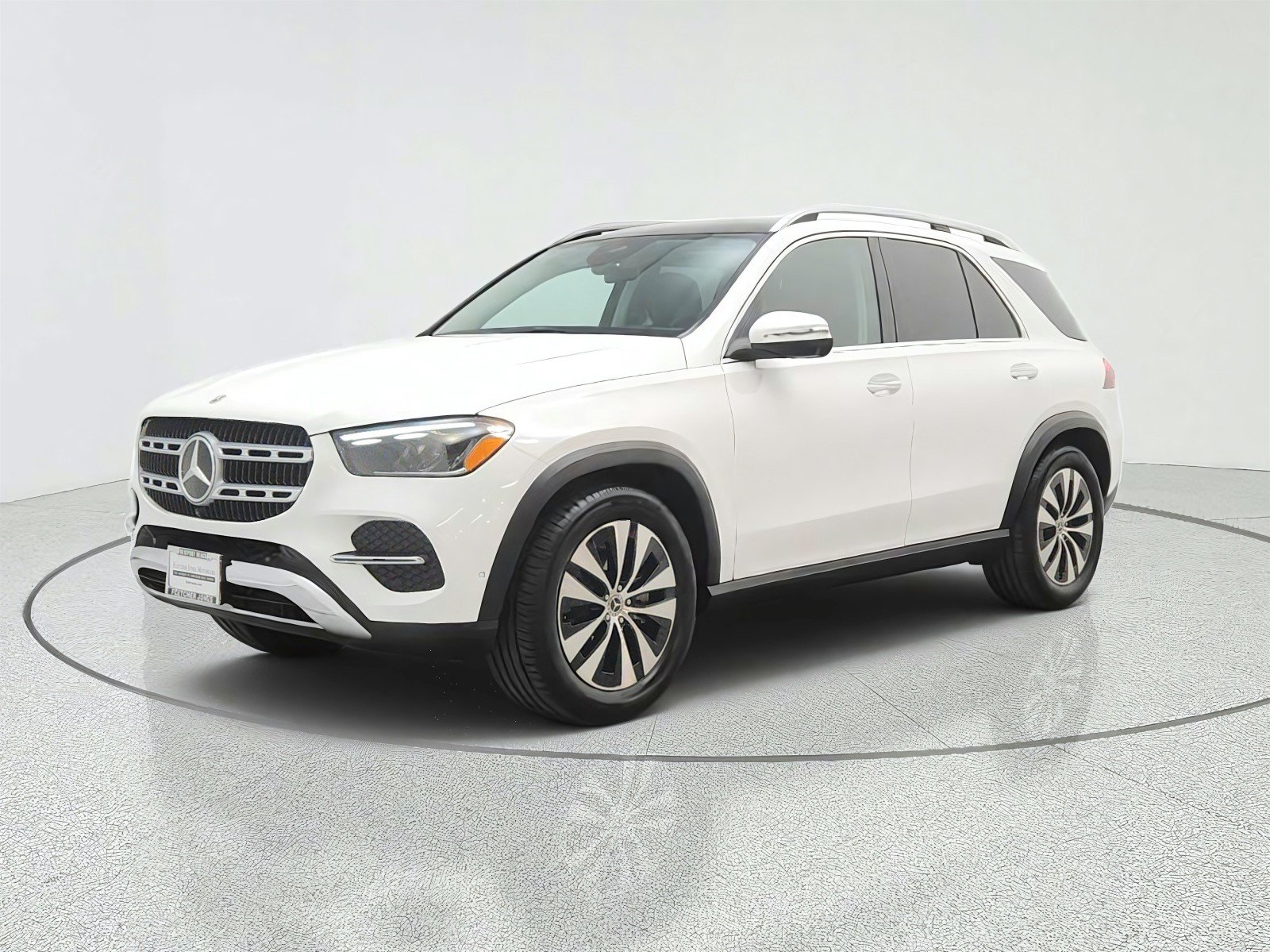 Certified Used 2026 Polar White Mercedes-Benz GLE 350 SUV image 1