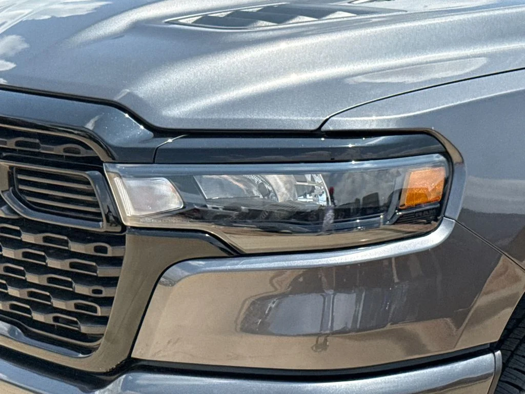 New 2026 Granite Crystal Metallic Clearcoat RAM Express image 4