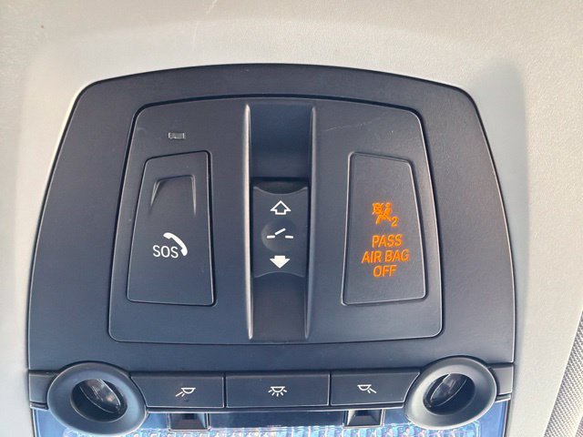 Used 2017 Black BMW xDrive28i image 33
