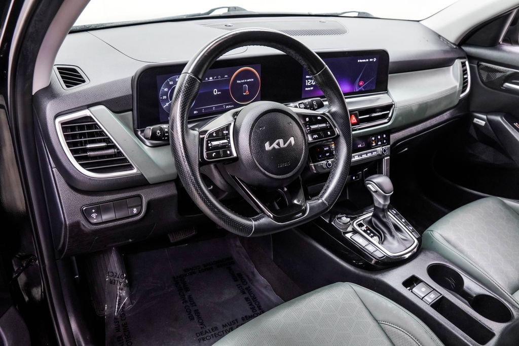 Used 2024 Black Kia SX image 20