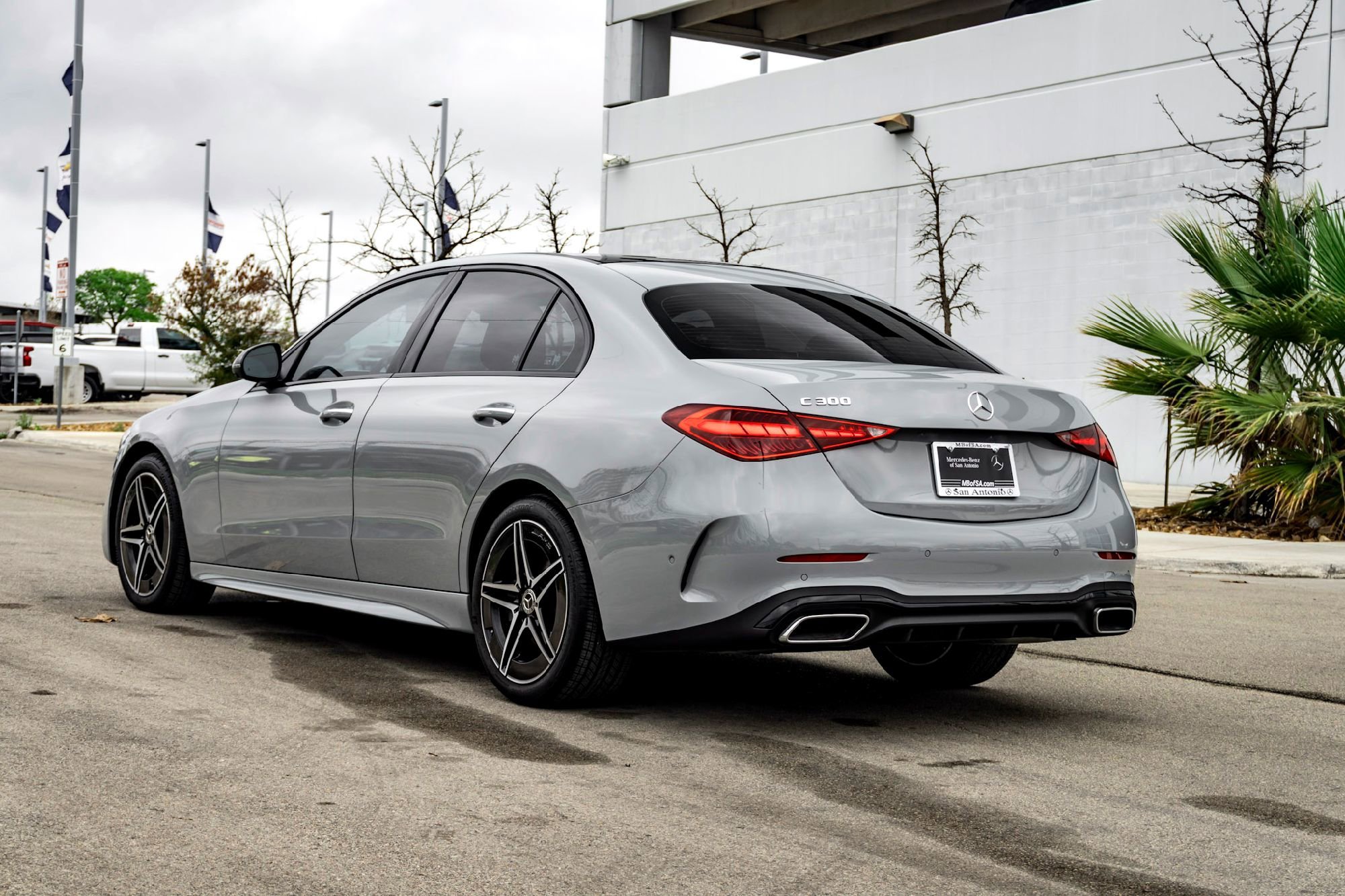Used 2025 Alpine Mercedes-Benz C 300 image 7