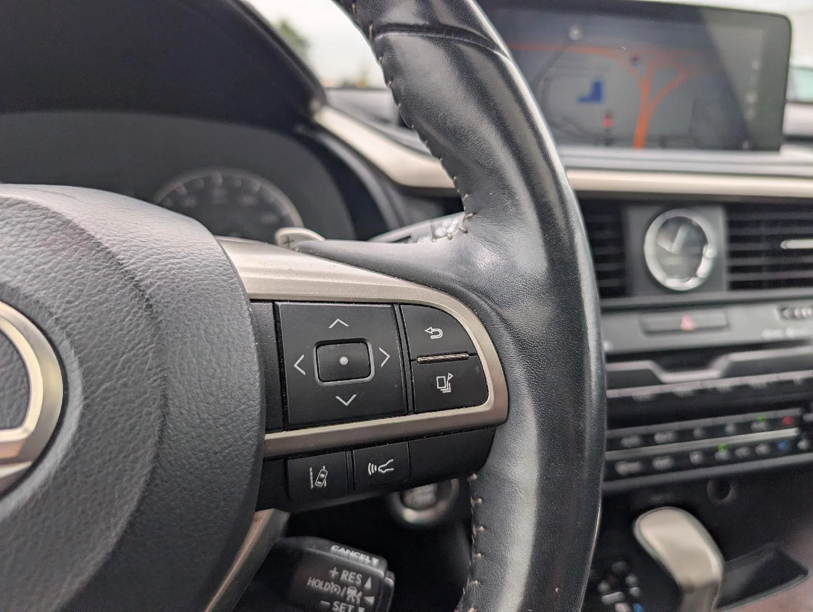 Used 2020  Lexus RX 350 image 14