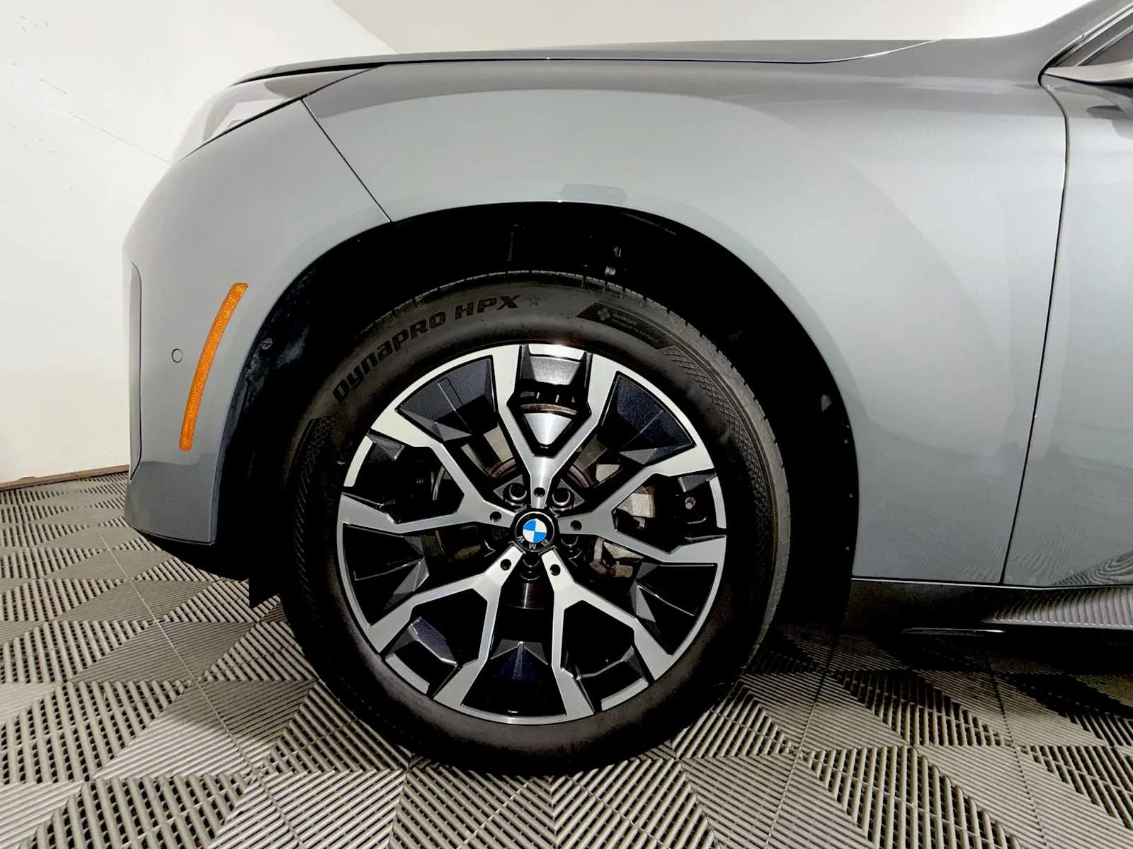 2026 BMW X3 30 - Photo 8