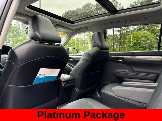 Used 2020  Toyota Platinum image 23