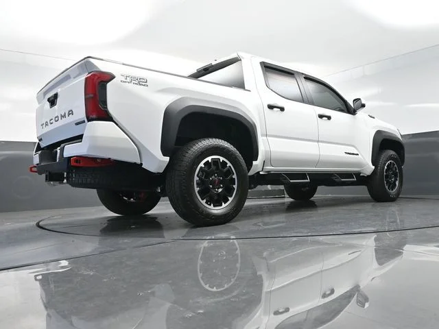 Used 2025 White Toyota TRD Off Road image 38