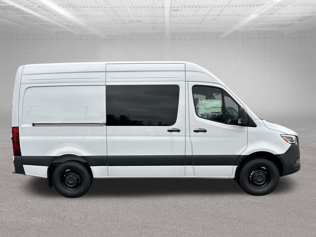 2026 Mercedes-Benz Sprinter Crew Van Base - Photo 6