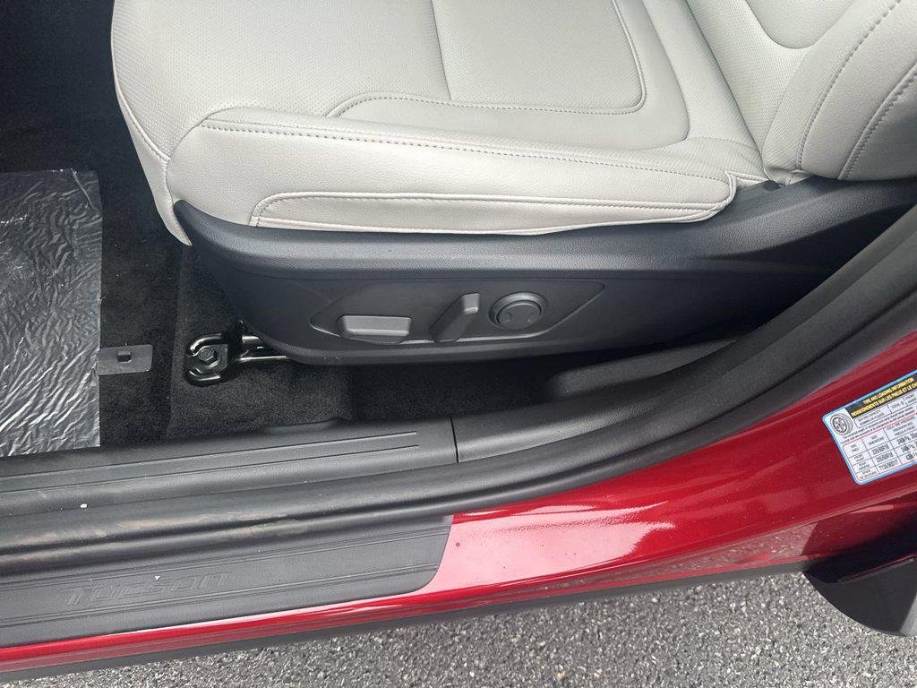 New 2026 Red Hyundai SEL Premium AWD image 18