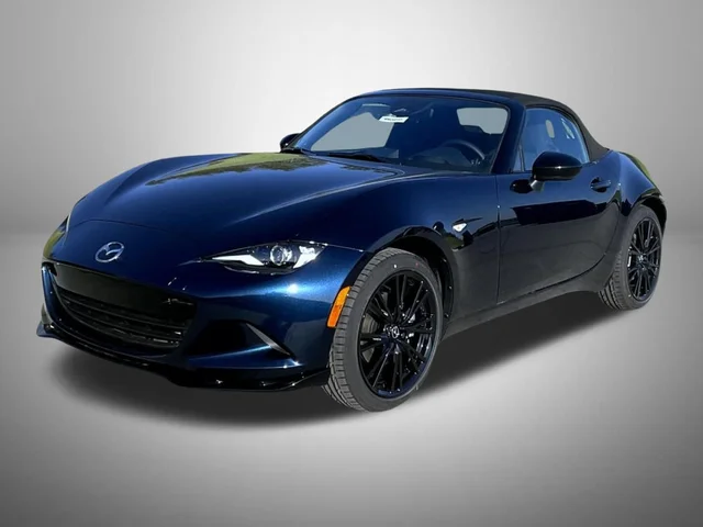New 2026 Mazda MX-5 Miata Club Convertible in #MM260185