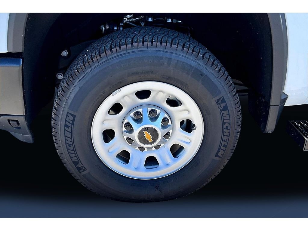 2025 Chevrolet Silverado 2500 HD Work Truck - Photo 10