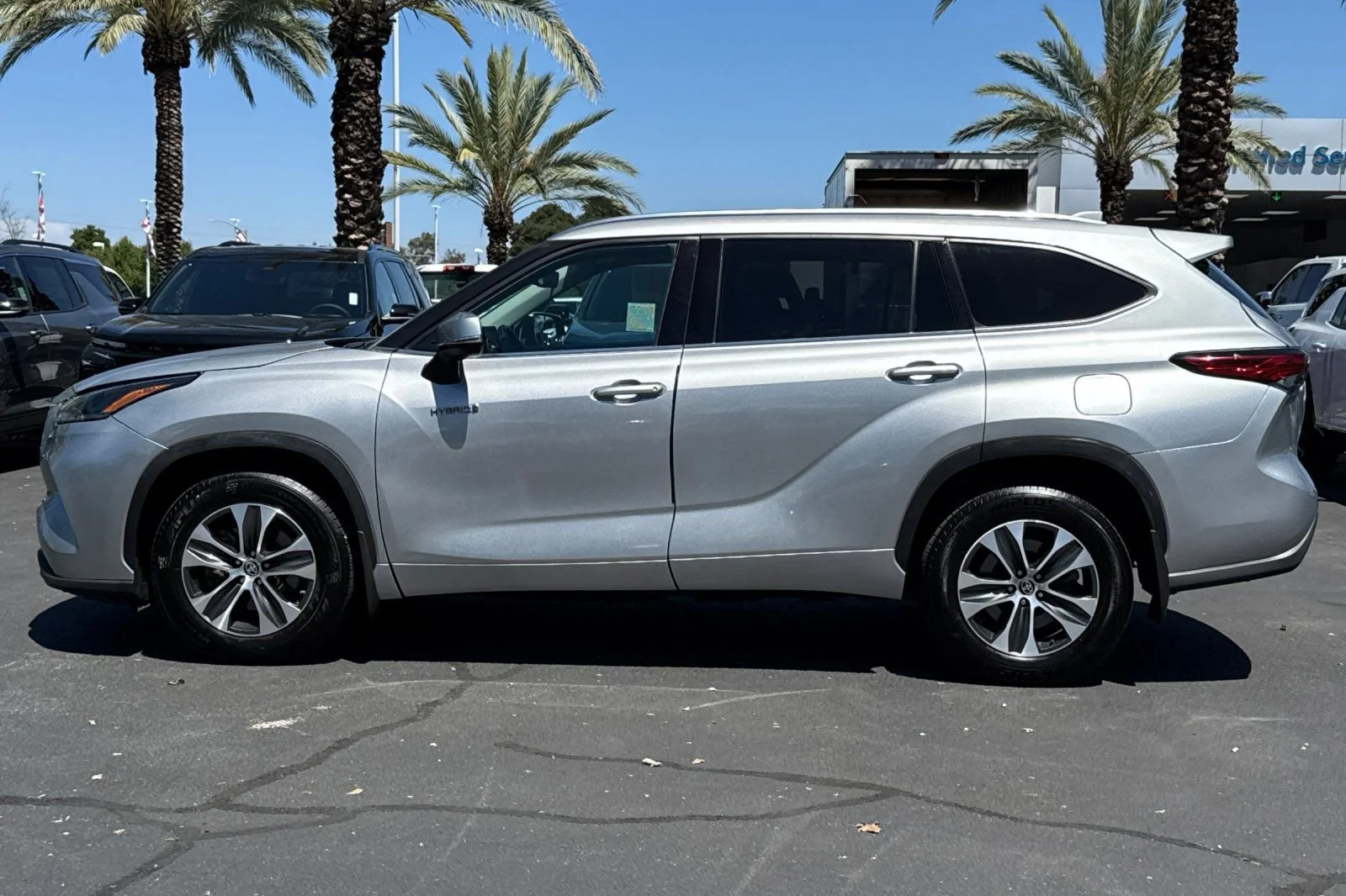 Used 2021 Celestial Silver Toyota Hybrid XLE image 6