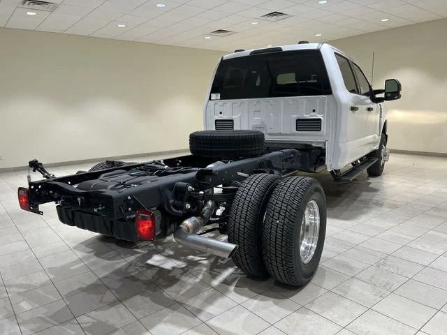 New 2026 White Ford XLT image 5