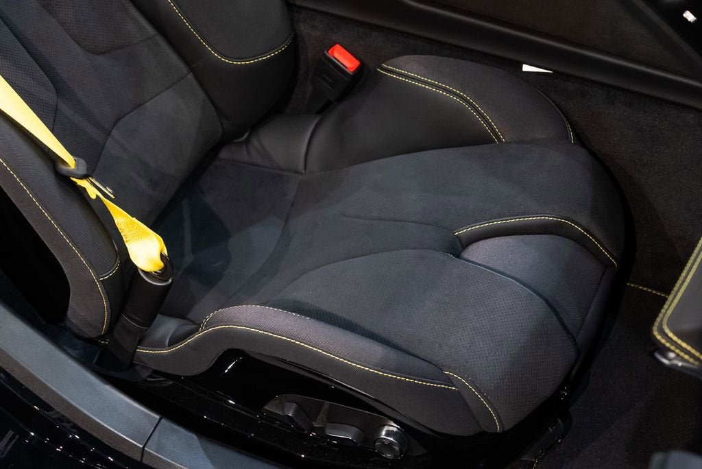 Used 2025 Black Chevrolet Z06 image 40
