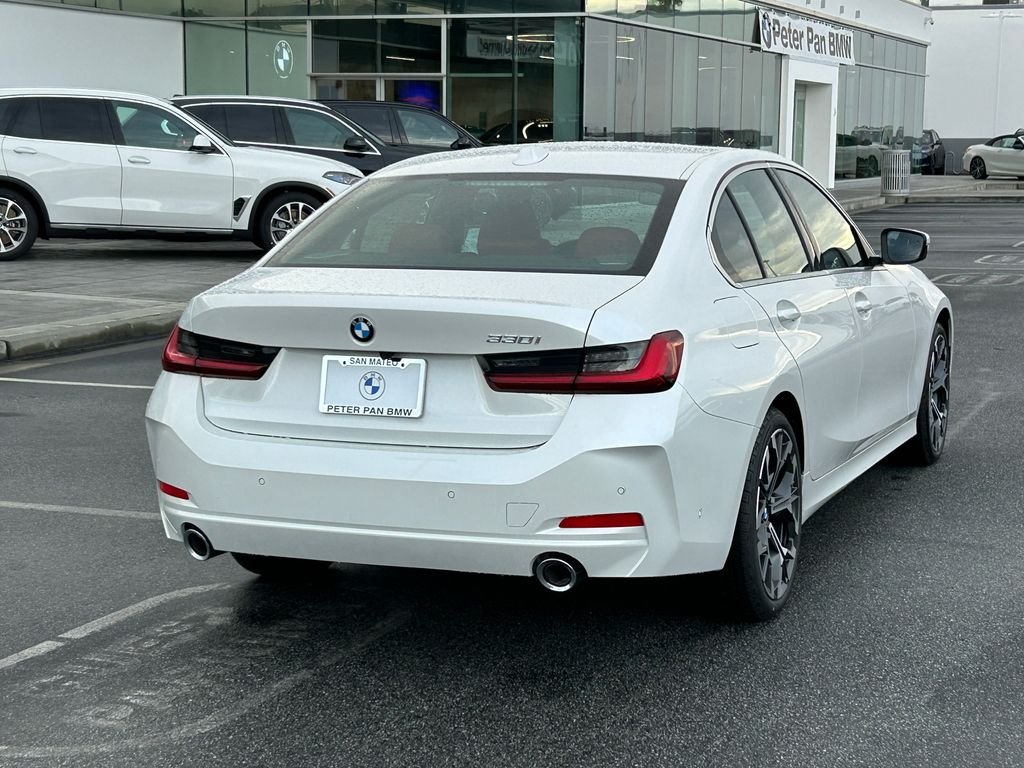 New 2026 Mineral White Metallic BMW 330i image 5