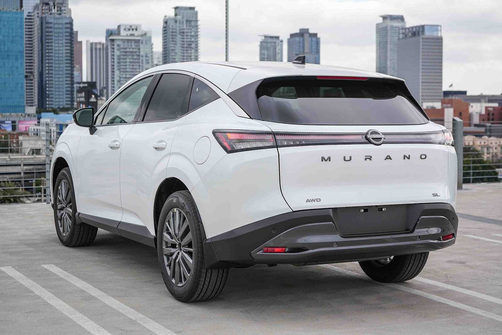New 2026 Everest White Pearl TriCoat Nissan SL image 8