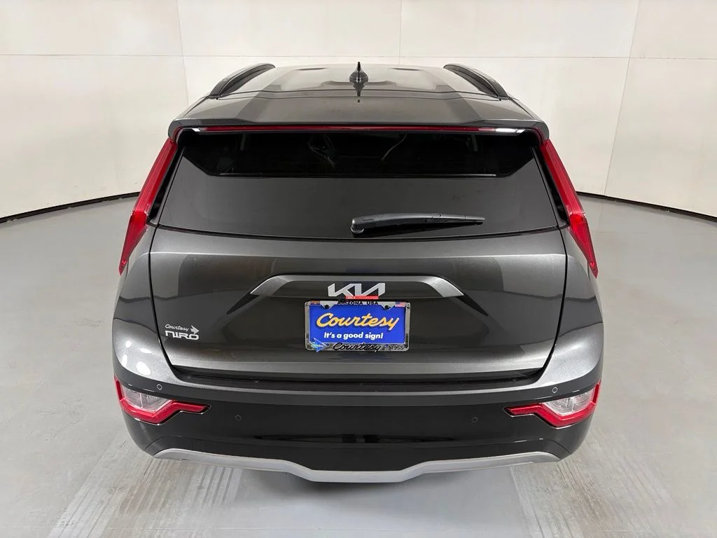 New 2026 Interstellar Gray Kia WIND image 7