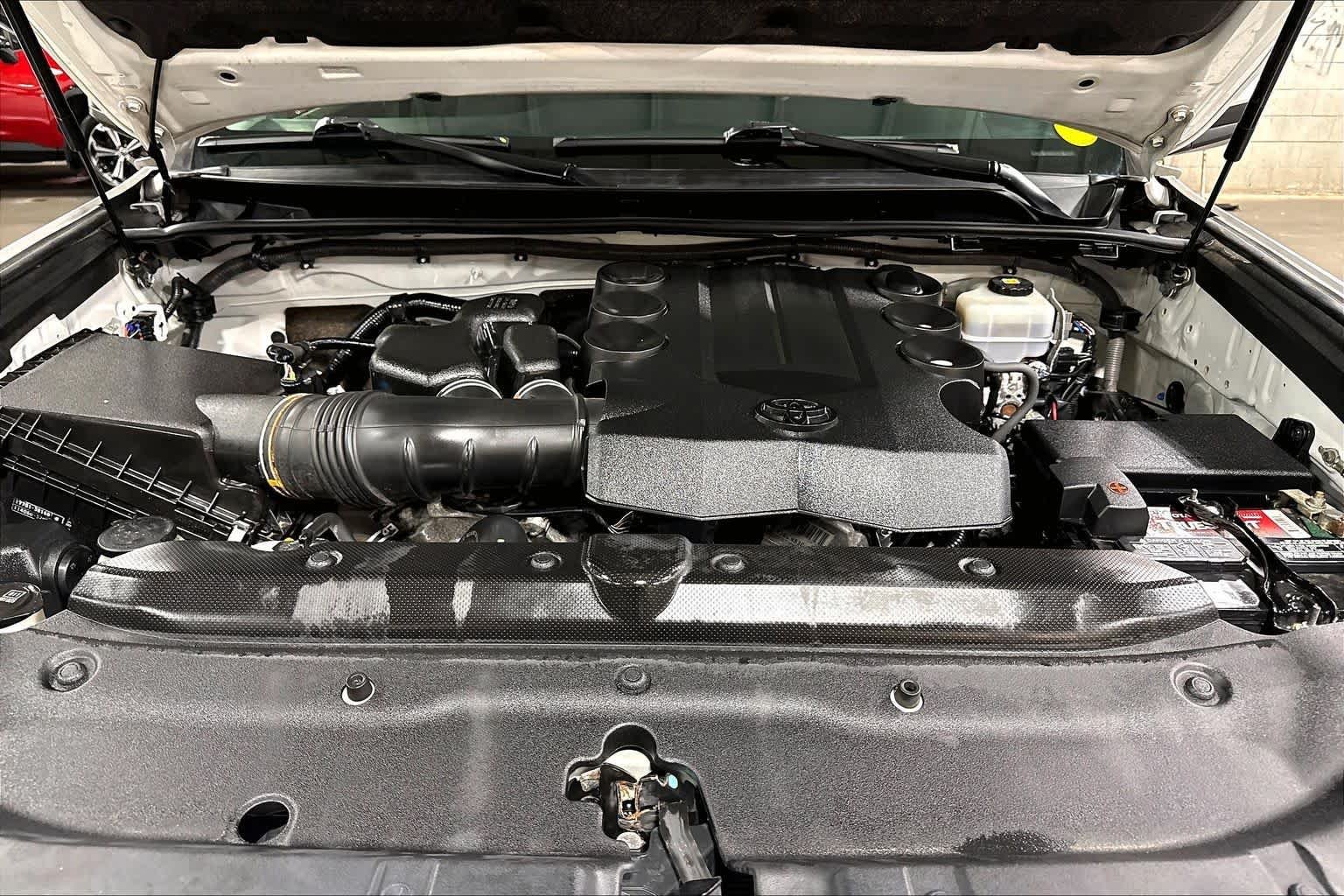 Used 2019 Super White Toyota TRD Off Road image 32