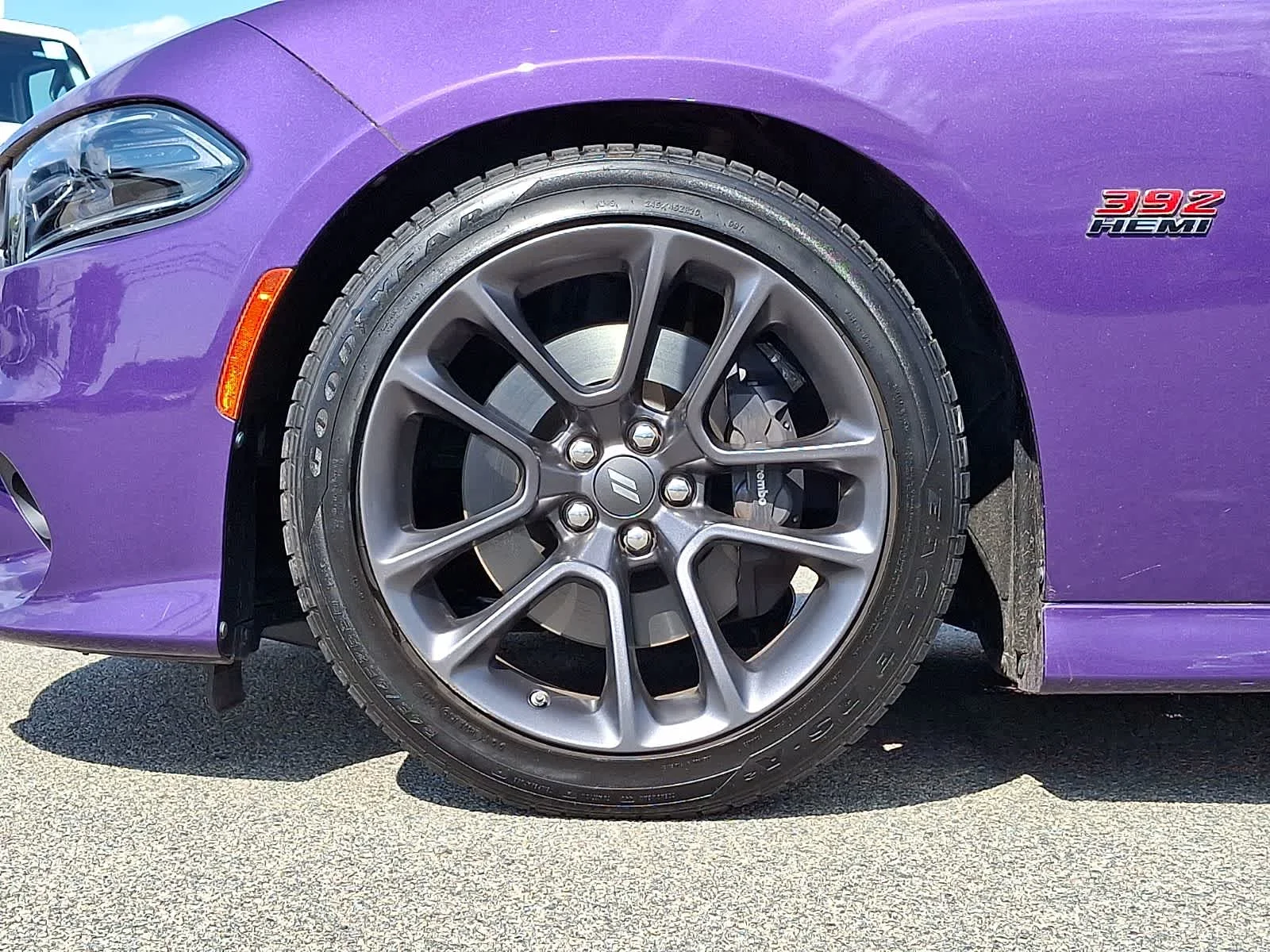 Used 2023 Plum Crazy Pearlcoat Dodge Scat Pack image 9