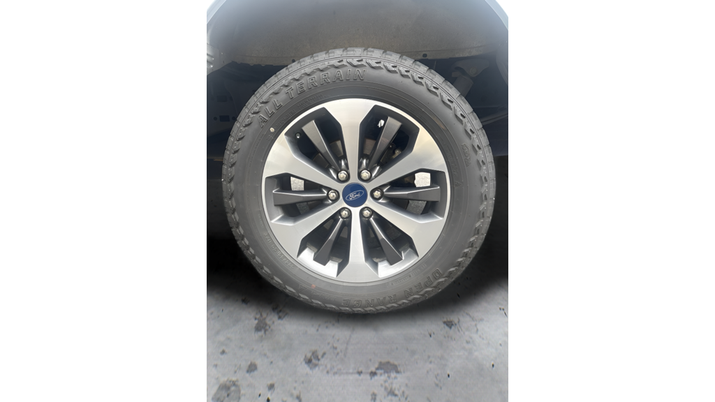 Used 2019 Ingot Silver Ford XL image 20