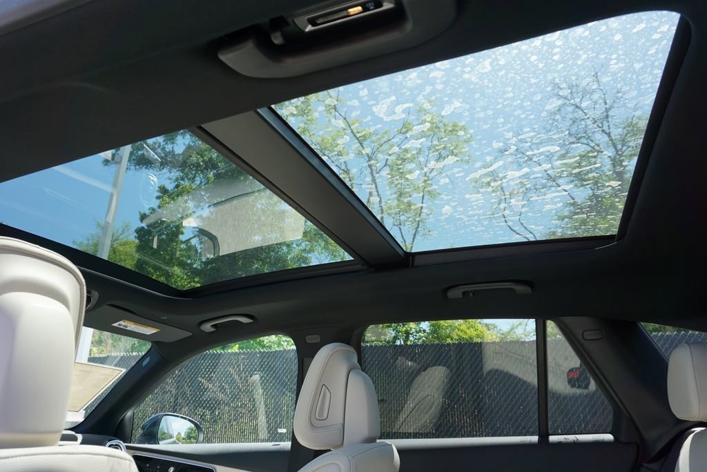New 2026 Graphite Grey Metallic Mercedes-Benz GLC 300 image 110