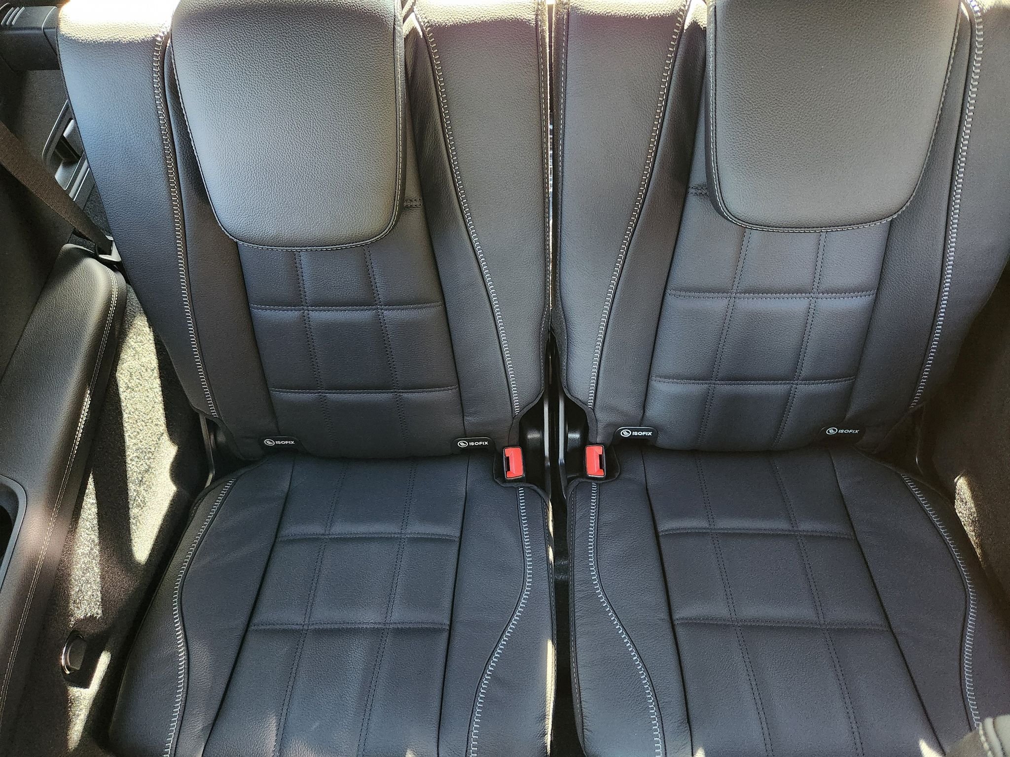 New 2027 MANUFAKTUR Alpine Grey Mercedes-Benz GLS 450 4MATIC® image 24