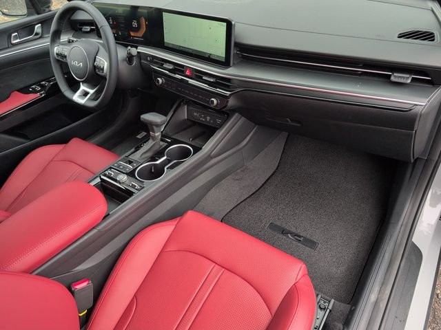 New 2026 Wolf Gray Kia GT-Line FWD image 29