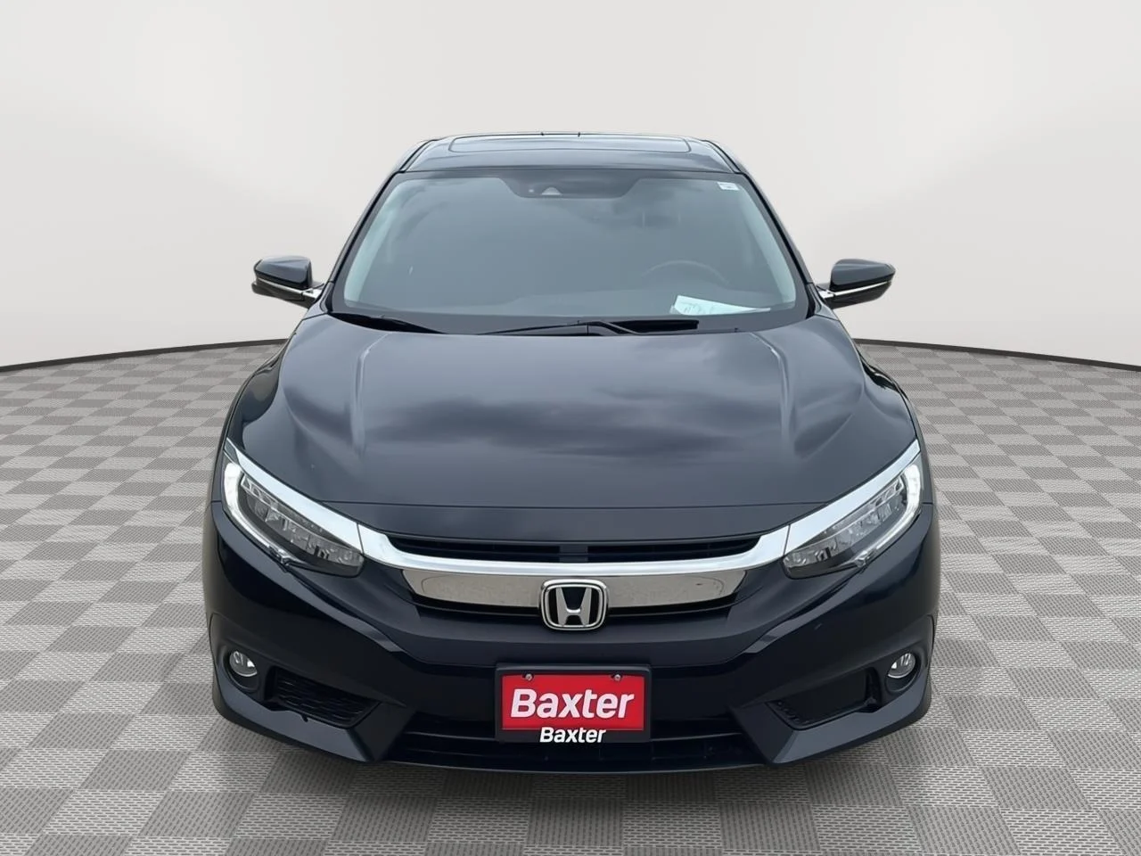 Used 2018  Honda Touring image 8