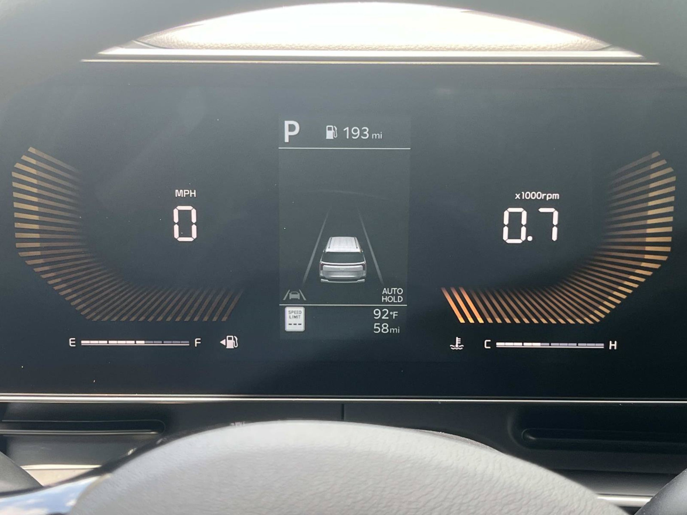 New 2026 Snow White Pearl Kia LX image 34