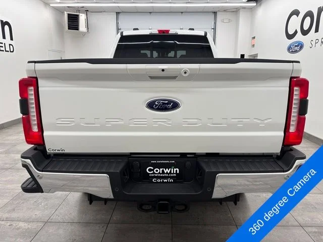 New 2026 Star White Metallic Tri-Coat Ford F-350® Lariat® image 4
