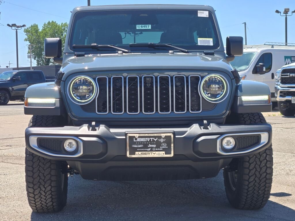 New 2026 Anvil Clear-Coat Exterior Paint Jeep Sahara image 6