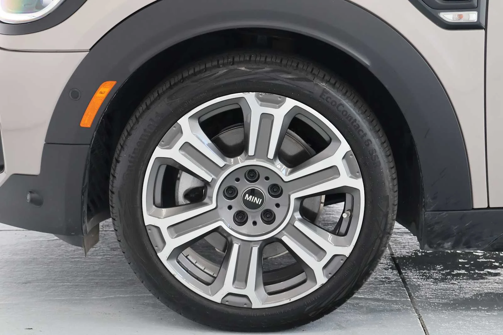Certified Used 2024 Rooftop Grey Metallic MINI Cooper S image 8